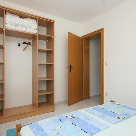 Apartments With A Parking Space Mandre, Pag - 6405 โคลัน ห้อง รูปภาพ