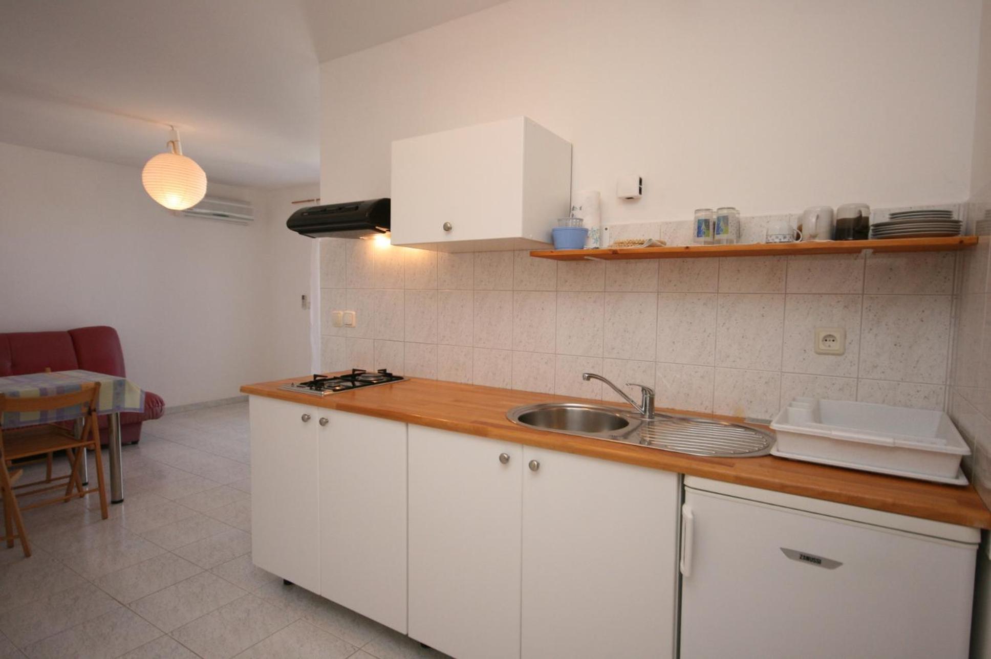 Apartments With A Parking Space Mandre, Pag - 6405 โคลัน ห้อง รูปภาพ