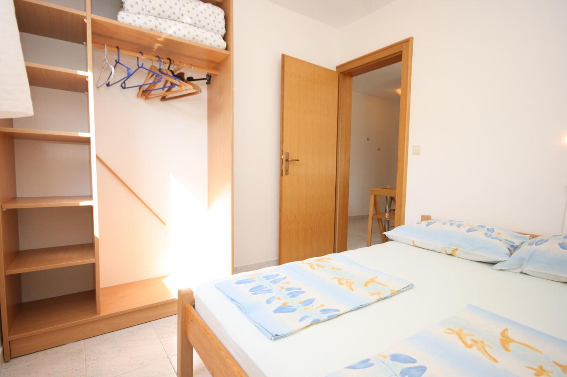 Apartments With A Parking Space Mandre, Pag - 6405 โคลัน ห้อง รูปภาพ